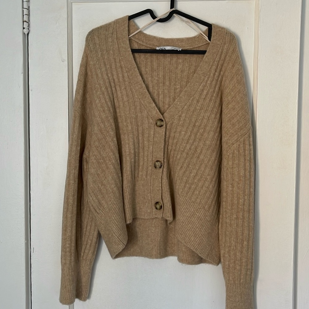 Zara Knitted cardigan size S